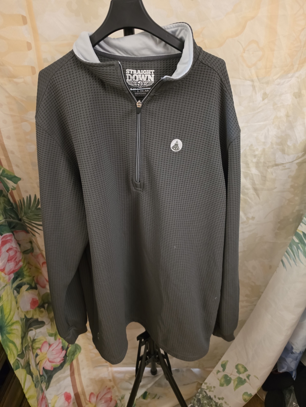 Straight Down Men's Dark Gray Zip-Neck Sweater